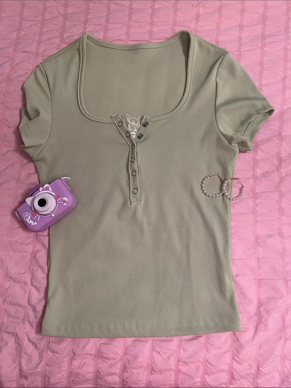 SHEIN Light Sage Ribbed Scoop Neck Button Henley Tee